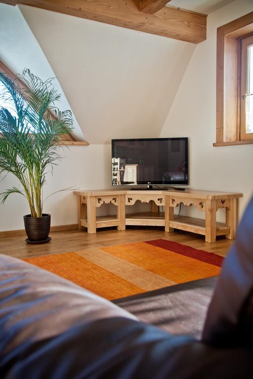 Ferienwohnung Dom Pod Smokami Bukowina Tatrzańska Exterior foto